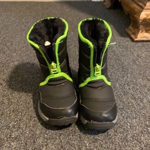 Winter boots